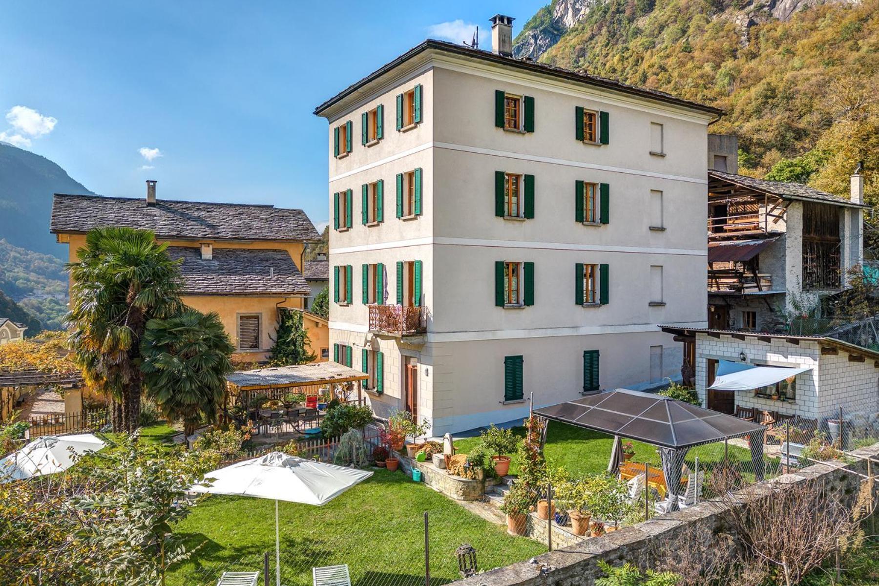 Casa Pool Tra St Moritz E Il Lago Di Como Castasegna Extérieur photo